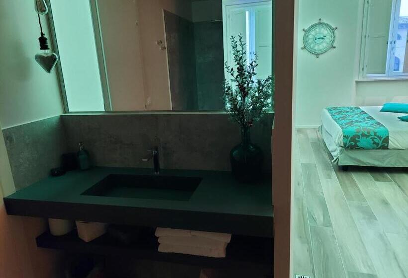 带大床的标准间, La Romantica Camere E Wellness