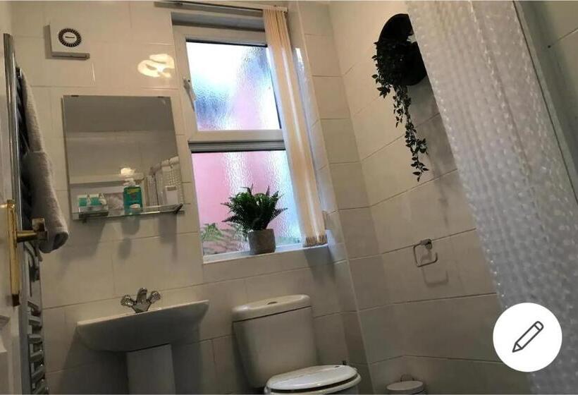 Студия Deluxe, Citynights Studios With Free Parking