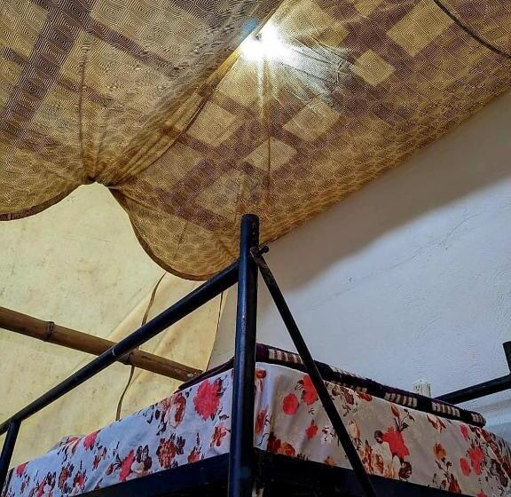 تختخواب در اتاق مشترک, Gran Colibrí Adventure Park