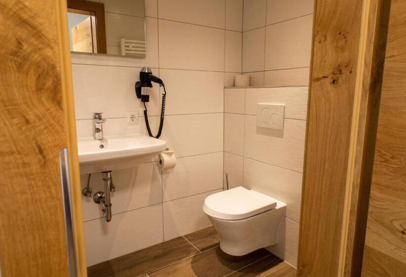 4인용 스탠다드 룸, Gasthof Dreiländereck