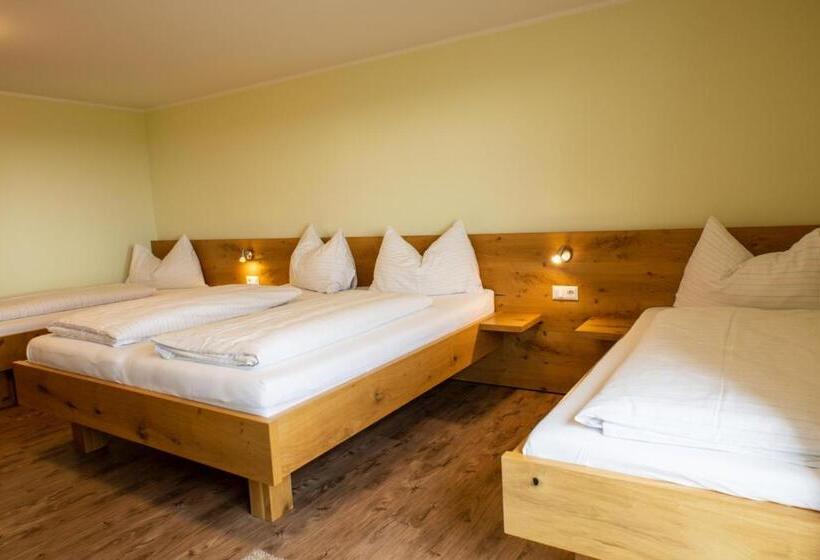 4인용 스탠다드 룸, Gasthof Dreiländereck