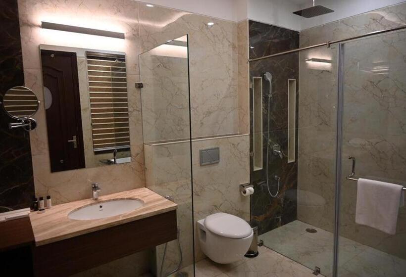 デラックスルーム, Krinoscco