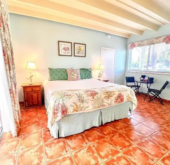 キングサイズベッドのデラックススイート, The Ocean View Inn