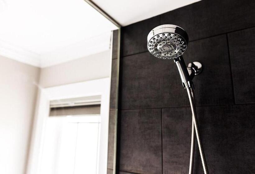 غرفة قياسية سرير كينج, The New Brunswick Bed And Breakfast