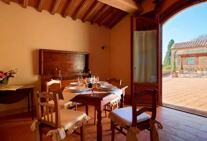 Juniorsviitti, Relais Borgo Petrognano