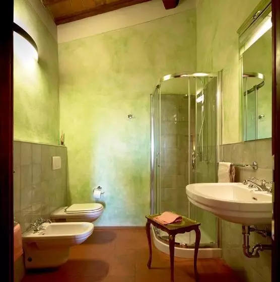 Juniorsviitti, Relais Borgo Petrognano