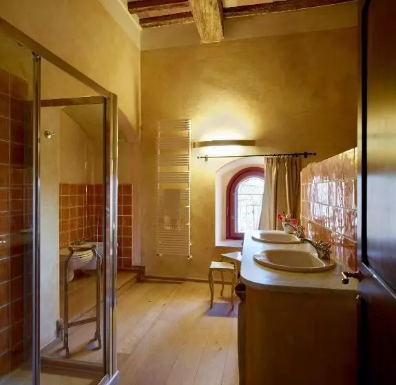 Deluxe-sviitti, Relais Borgo Petrognano
