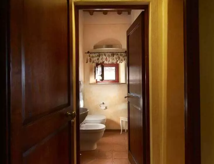 Deluxe-huone, Relais Borgo Petrognano