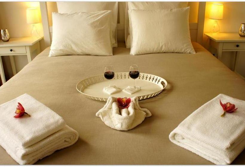 סוויטה, Hostel Gaia Porto