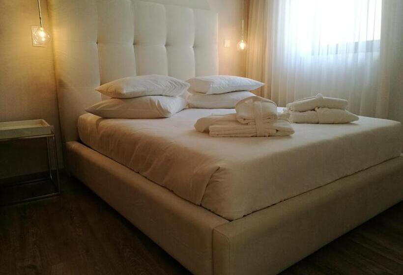 סוויטה דלוקס, Hostel Gaia Porto