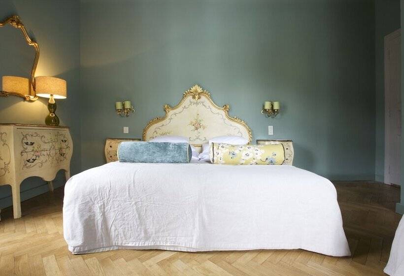 חדר דלוקס לשלושה, Das Regina Boutique