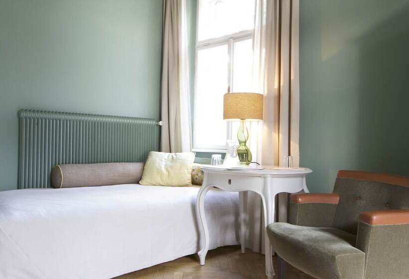 סוויטה משפחתית, Das Regina Boutique