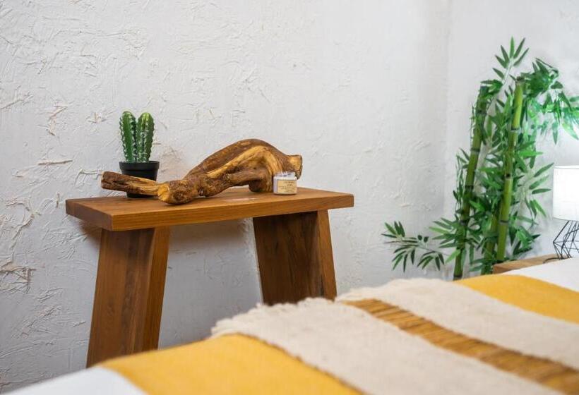 高级大房间, Don Raul