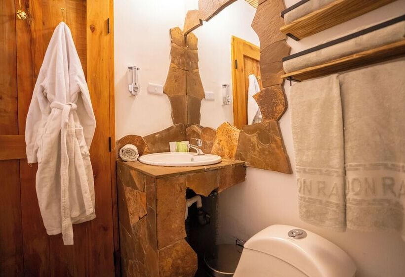 高级大房间, Don Raul