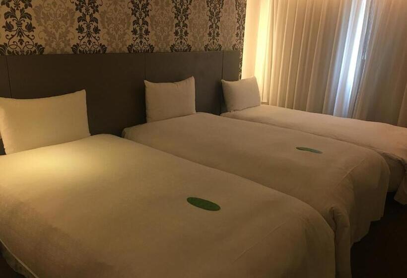 اتاق استاندارد سه نفره, Forward Hotel Taipei Nangang
