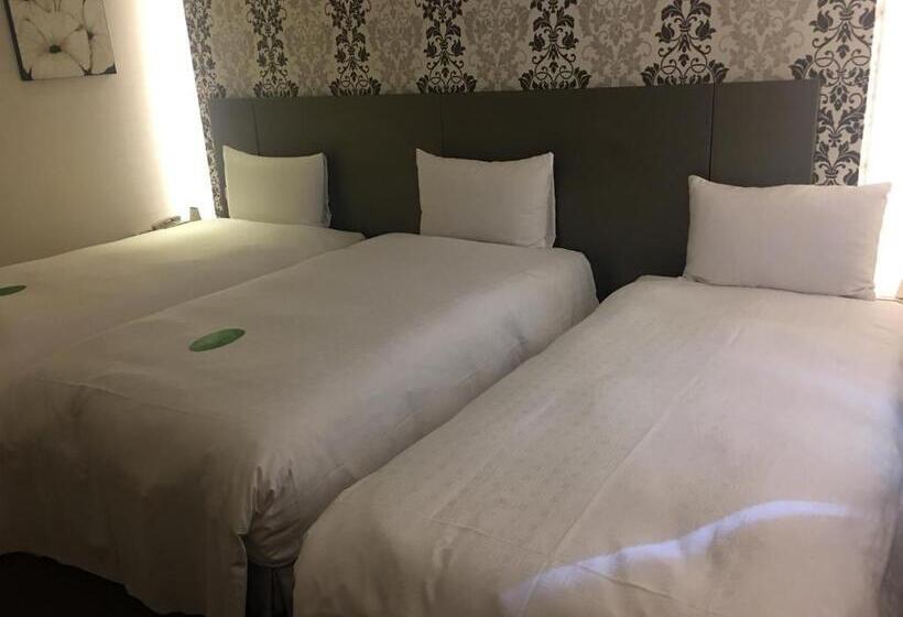 اتاق استاندارد سه نفره, Forward Hotel Taipei Nangang