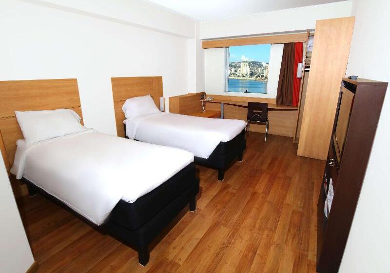 اتاق استاندارد با چشم‌انداز دریا, Ibis Valparaiso