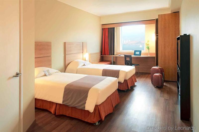 اتاق استاندارد با چشم‌انداز دریا, Ibis Valparaiso