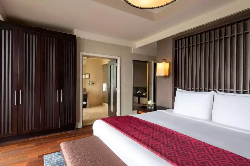 プールビュージュニアスイート, Kempinski Hotel Gold Coast City