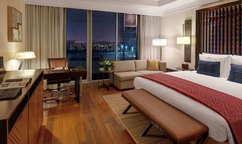Номер Deluxe, Kempinski Hotel Gold Coast City
