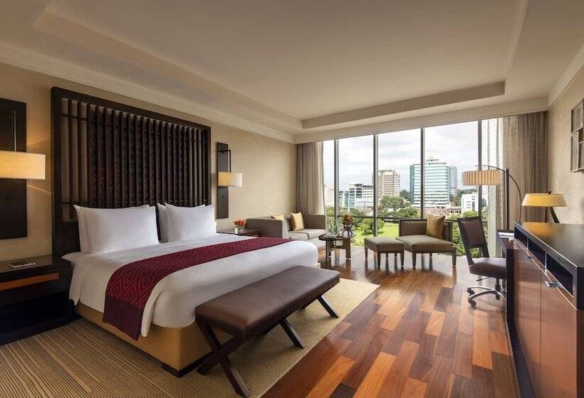 Номер Superior, Kempinski Hotel Gold Coast City