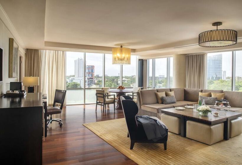 سوییت اجرایی, Kempinski Hotel Gold Coast City