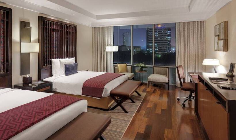 اتاق اجرایی, Kempinski Hotel Gold Coast City