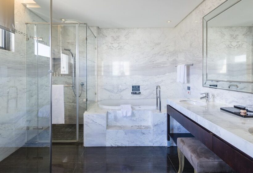 سوییت, Leofoo Residences