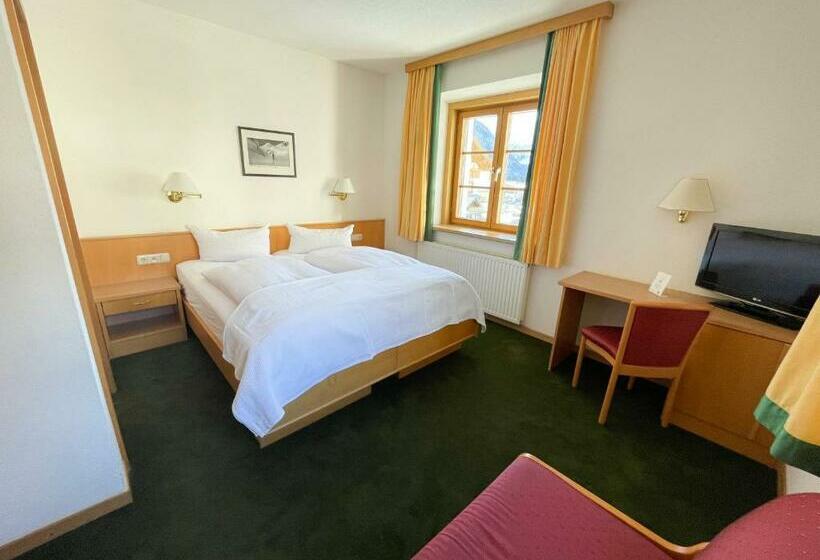 Классический Номер, Posthotel Lechtal