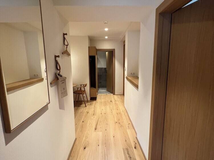 家庭间, Posthotel Lechtal