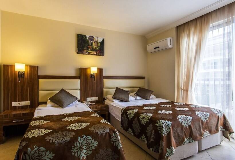 חדר סטנדרט לשלושה, Oba Time