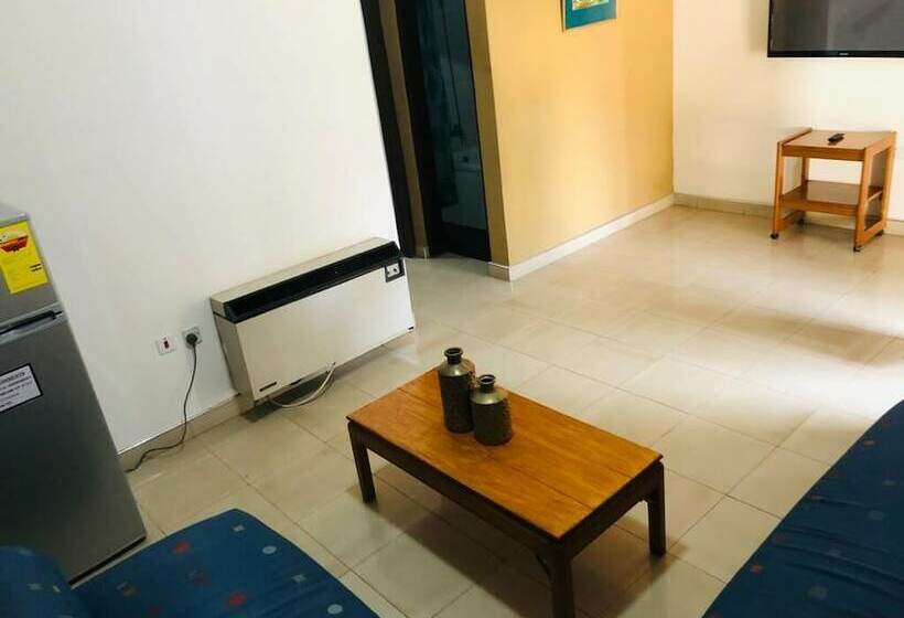 استودیو اجرایی, Rexmar