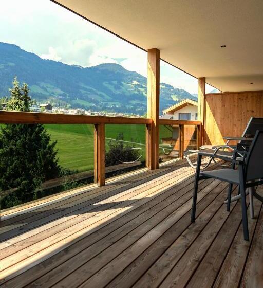 带露台的套间, Sport  Und Wellnesshotel Held 4 Sterne Superior