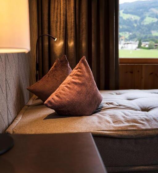Люкс Superior, Sport  Und Wellnesshotel Held 4 Sterne Superior