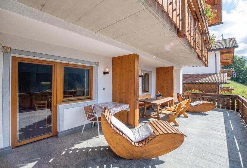 شقة غرفة واحدة مزودة بتراس, Mountain Residence Alpenhof   Company Hotel Alpenhof Kg Sas Der Gasser Renate