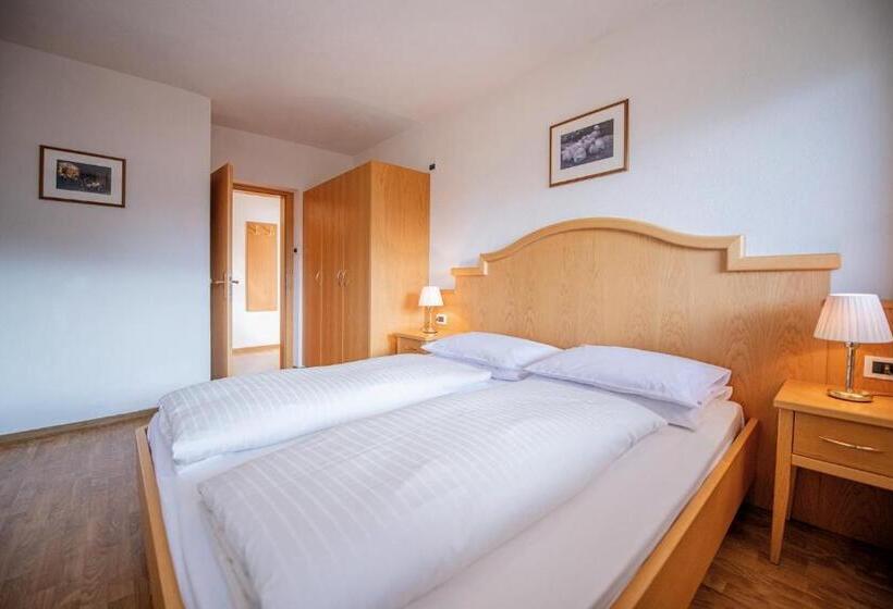 شقة غرفة واحدة مزودة بتراس, Mountain Residence Alpenhof   Company Hotel Alpenhof Kg Sas Der Gasser Renate