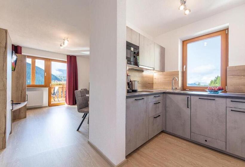 شقة غرفة نوم واحدة مزودة بشُرفة, Mountain Residence Alpenhof   Company Hotel Alpenhof Kg Sas Der Gasser Renate