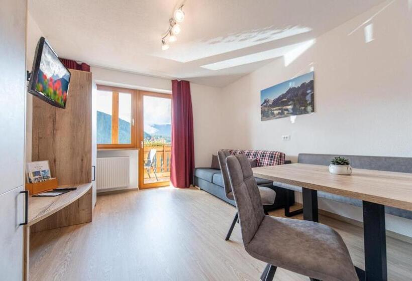 شقة غرفة نوم واحدة مزودة بشُرفة, Mountain Residence Alpenhof   Company Hotel Alpenhof Kg Sas Der Gasser Renate