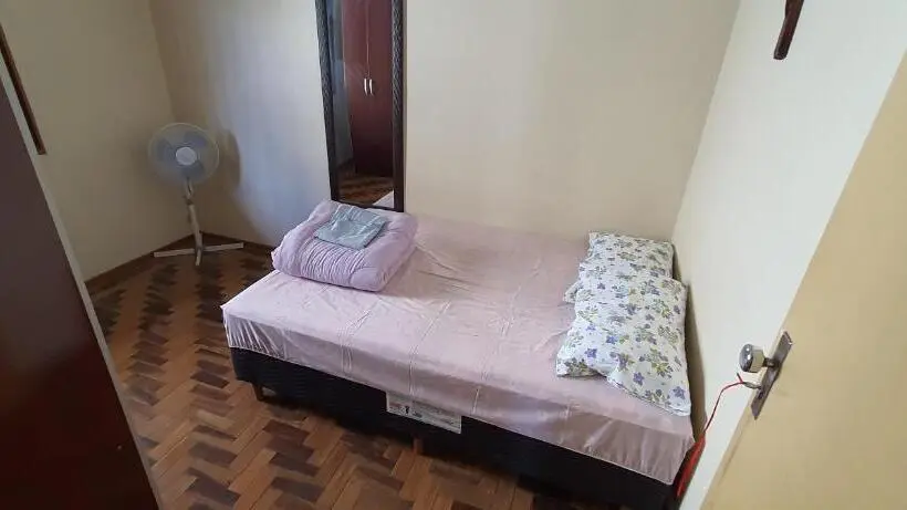 اتاق استاندارد با سرویس بهداشتی مشترک, Hostel Caxias Do Sul