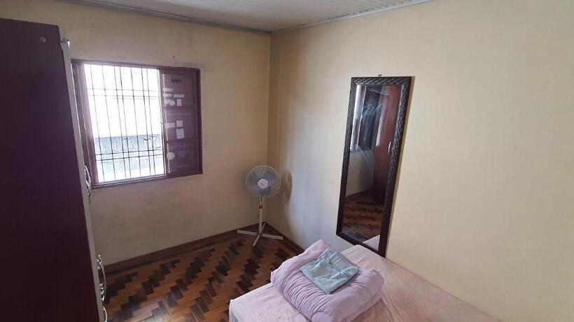스탠다드 룸 공동 욕실, Hostel Caxias Do Sul