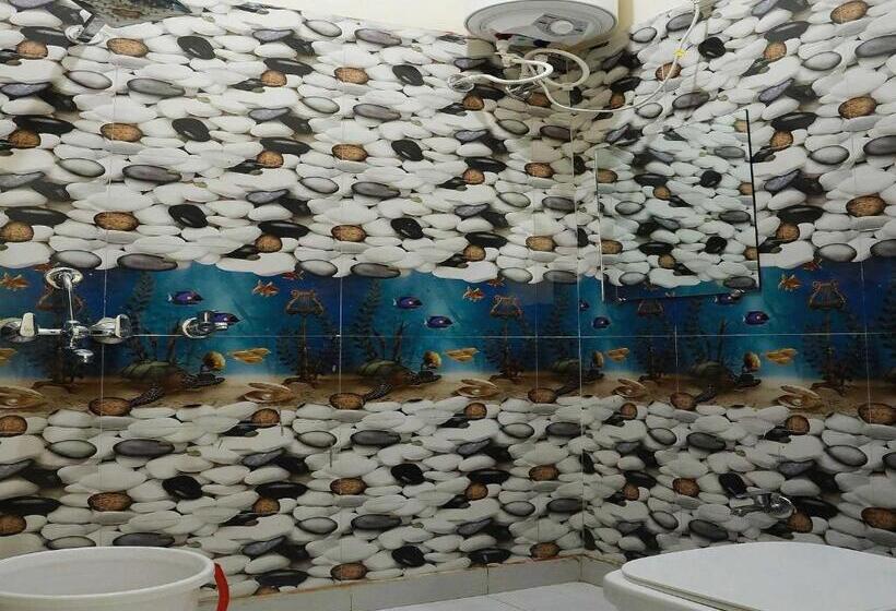 Трехместный Номер Классика, O Hmi International