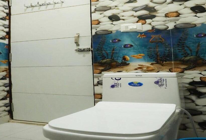 Трехместный Номер Классика, O Hmi International