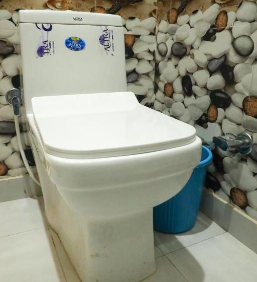 Трехместный Номер Классика, O Hmi International