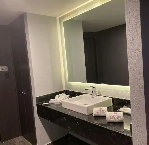 سوییت جونیور لوکس, Passion Secrets Villas And Suites