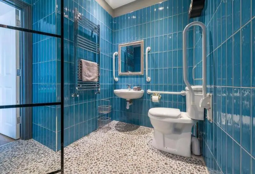 Quarto standard, Sailors Rest