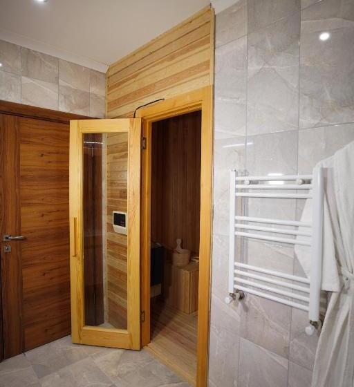 سوئیت با تخت بزرگ, Vela Verde Hotel & Spa