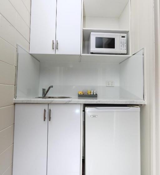 家庭间, Albatross Motor Inn