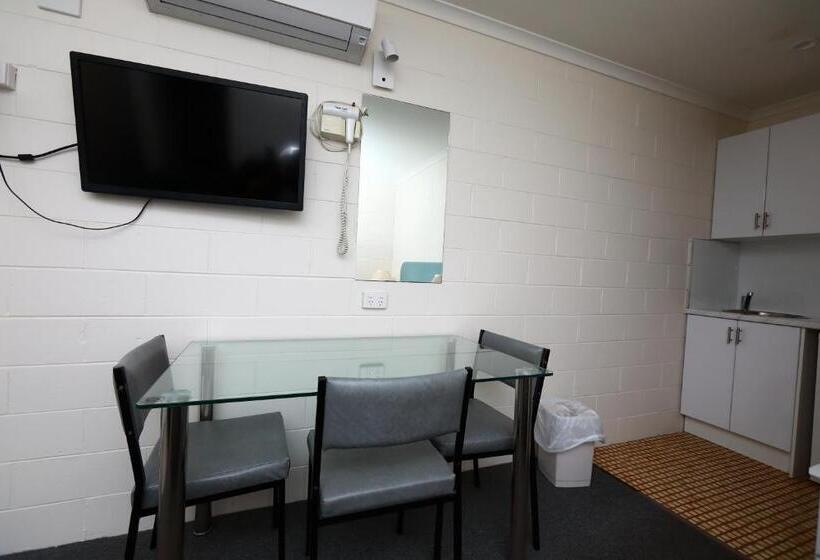 غرفة عائلية, Albatross Motor Inn