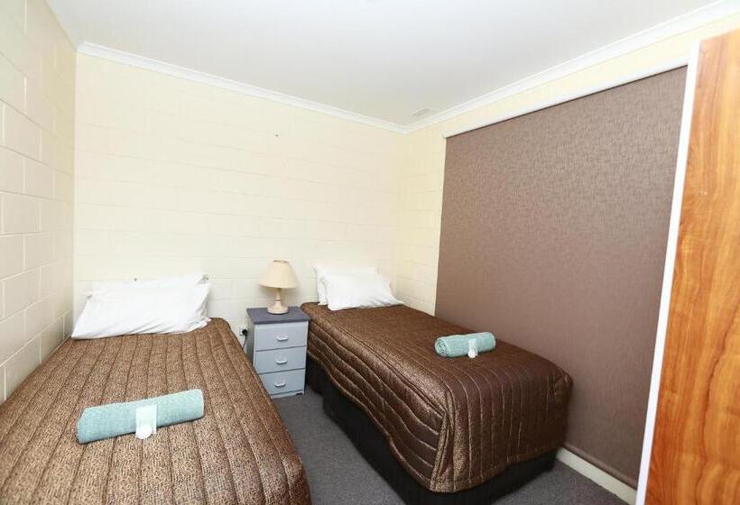 غرفة عائلية, Albatross Motor Inn