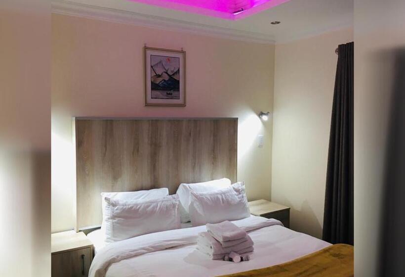 标准间, Classy Guest House